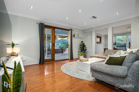 Property photo of 34 Ridgemont Avenue Cameron Park NSW 2285