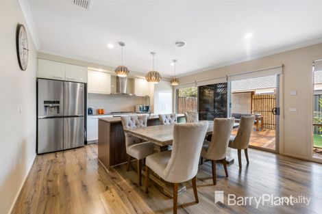 Property photo of 6 Kinnear Avenue Tarneit VIC 3029