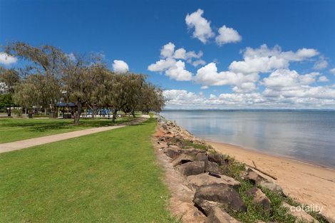 Property photo of 2/42 Oyster Point Esplanade Scarborough QLD 4020