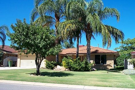 20 Lakeside Dr, Thornlie, WA 6108