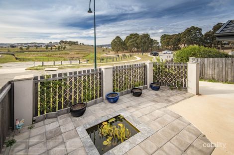 Property photo of 6 Waddhir Place Ngunnawal ACT 2913