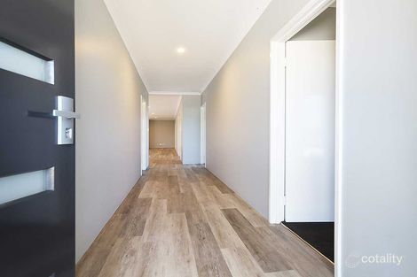 40 Wattledale Rd, Haynes, WA 6112