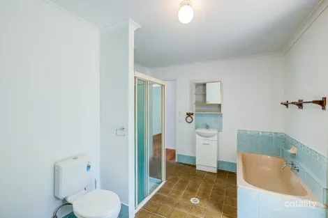 Property photo of 1 Jillian Street Kallangur QLD 4503