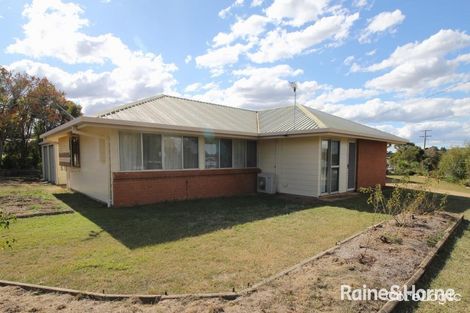 Property photo of 17 Windsor Circle Kingaroy QLD 4610