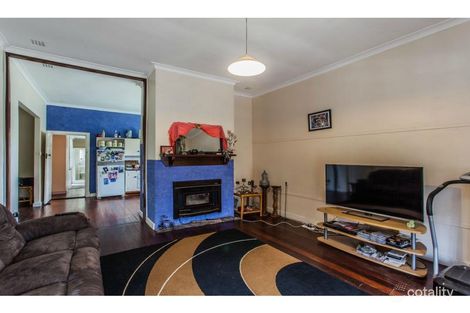 Property photo of 37 Marginata Crescent Dwellingup WA 6213