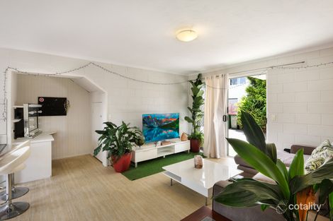 Property photo of 2/55 Beach Parade Maroochydore QLD 4558