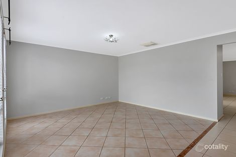 Property photo of 31 Thiele Crescent Evanston Park SA 5116