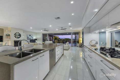 Property photo of 30 Victoria Parade Clayfield QLD 4011