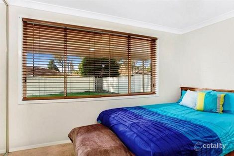 Property photo of 17 Fishburn Crescent Watanobbi NSW 2259