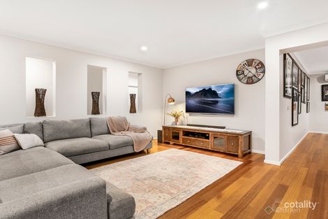 Property photo of 12 Lytham Court Cranbourne VIC 3977