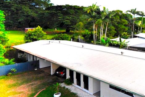 Property photo of 2/6 Anivas Close Freshwater QLD 4870