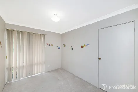 Property photo of 10 Badgingarra Gardens Ballajura WA 6066