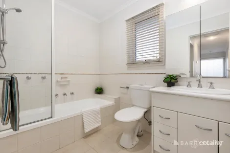 Property photo of 11 George Street Mordialloc VIC 3195