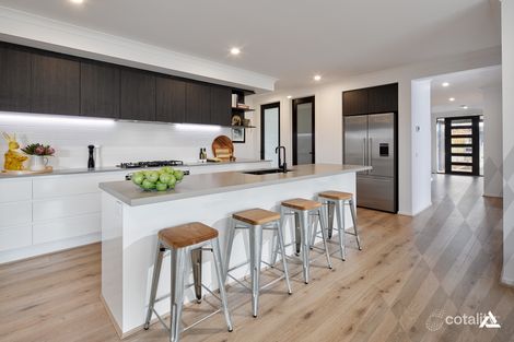 Property photo of 130 Twin Ranges Drive Warragul VIC 3820