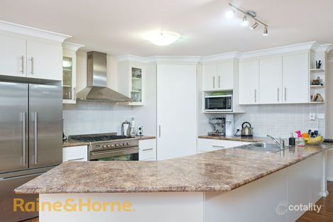 Property photo of 16 Mima Street Glenfield Park NSW 2650