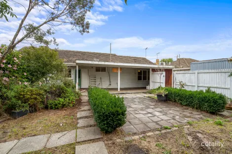 Property photo of 36 Watt Avenue Oak Park VIC 3046
