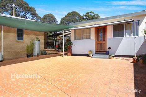 Property photo of 32 Walbon Crescent Koonawarra NSW 2530