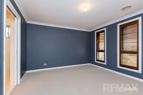 Property photo of 53 Rainbow Drive Estella NSW 2650