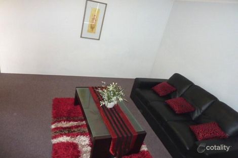 Property photo of 2/11-13 Herndon Close Cannington WA 6107