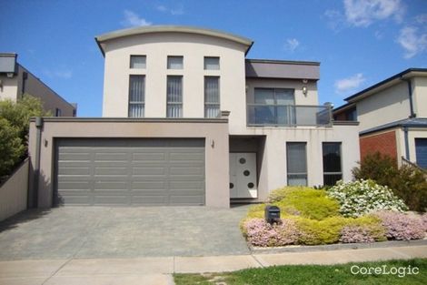 Property photo of 9 Hemsley Promenade Point Cook VIC 3030