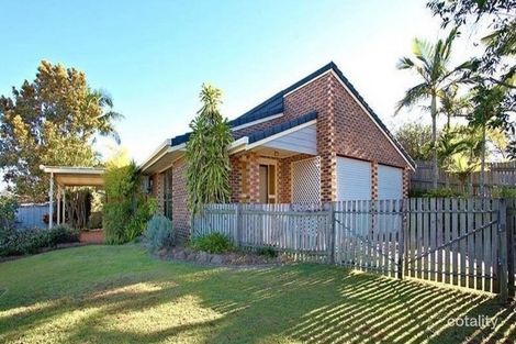 2 Atlas Pl, Chapel Hill, QLD 4069