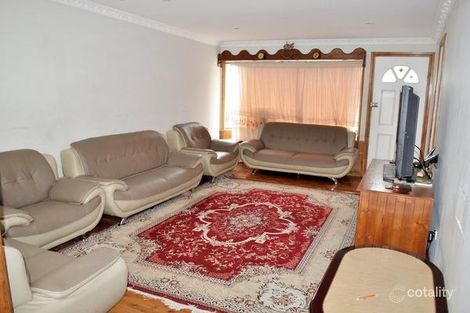 Property photo of 3 Thomas Avenue Lurnea NSW 2170