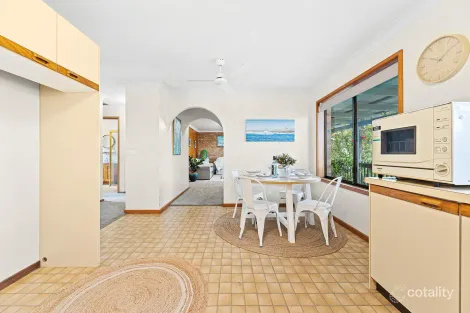 Property photo of 1/21 Bernadette Boulevard Batehaven NSW 2536