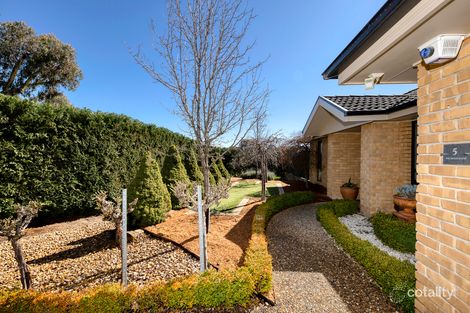 Property photo of 5 Nicholii Loop Jerrabomberra NSW 2619