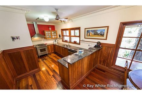 Property photo of 120 Julie Anne Drive Glendale QLD 4711