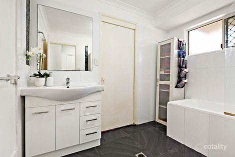 Property photo of 10 River Oak Place Loganholme QLD 4129