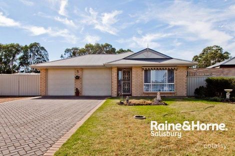Property photo of 7 Reg Smith Crescent Williamstown SA 5351