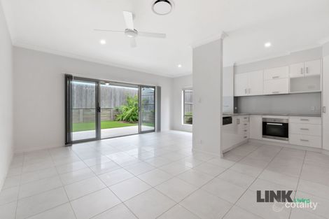 Property photo of 2/18 Troubridge Street Mount Gravatt East QLD 4122