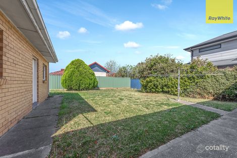 Property photo of 14 Southwold Street St Albans VIC 3021