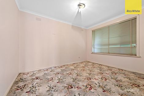 Property photo of 14 Southwold Street St Albans VIC 3021