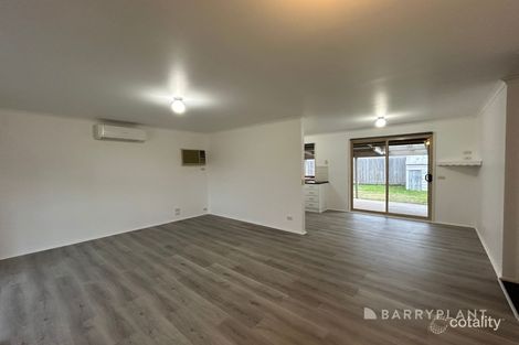 Property photo of 151 Cambridge Crescent Wyndham Vale VIC 3024