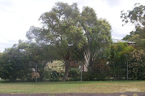 9 Videroni St, Silkstone, QLD 4304