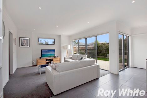 Property photo of 14 Grandstand Way Wollert VIC 3750