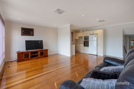 Property photo of 39 Rosebud Crescent Broadmeadows VIC 3047