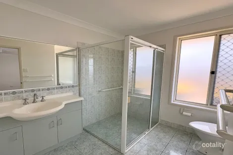 Property photo of 36 Neptune Circuit Noosaville QLD 4566