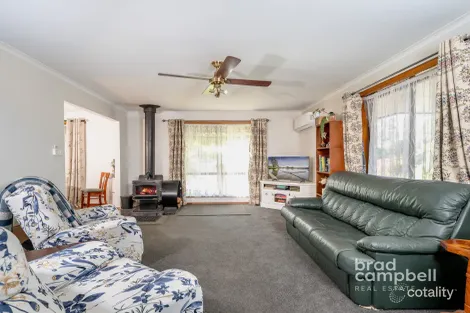 Property photo of 14 Dampier Avenue Shepparton VIC 3630