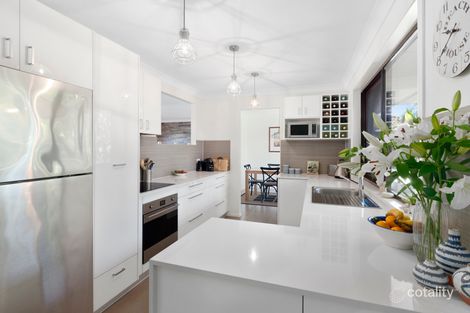 26 Treeview Dr, Burleigh Waters, QLD 4220