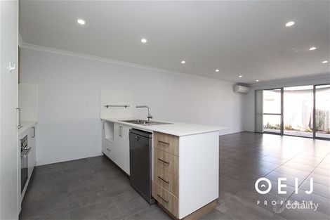Property photo of 26 Plunkett Turn Canning Vale WA 6155