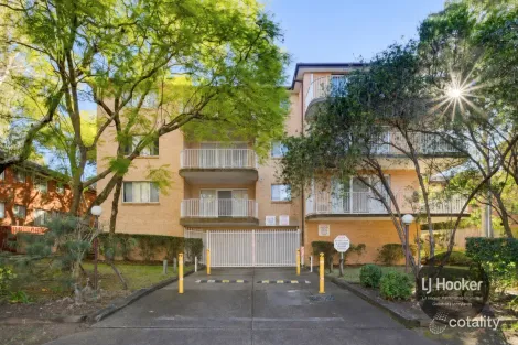 15/37-39 Memorial Ave, Merrylands, NSW 2160