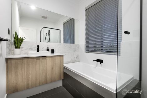 Property photo of 84 Hinckley Parkway Hocking WA 6065