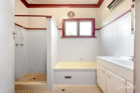 Property photo of 30 Bingara Road Macquarie Fields NSW 2564