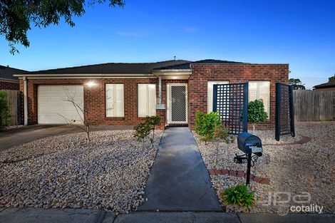 Property photo of 2/19 Christina Crescent Kurunjang VIC 3337