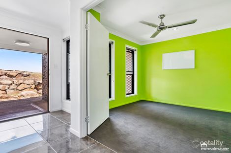 Property photo of 13 Skyline Drive Norman Gardens QLD 4701