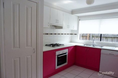Property photo of 2 Raisell Road Cranbourne West VIC 3977