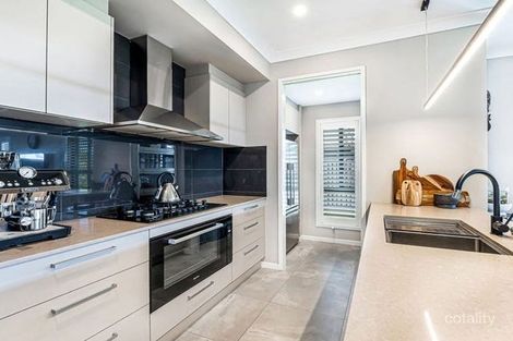 Property photo of 52 Olivia Crescent Nirimba QLD 4551