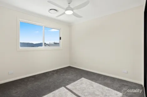 Property photo of 34 White Cedar Circuit Huntley NSW 2530